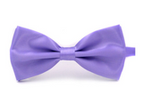 Стильный мужской галстук-бабочка с удобной застежкой.